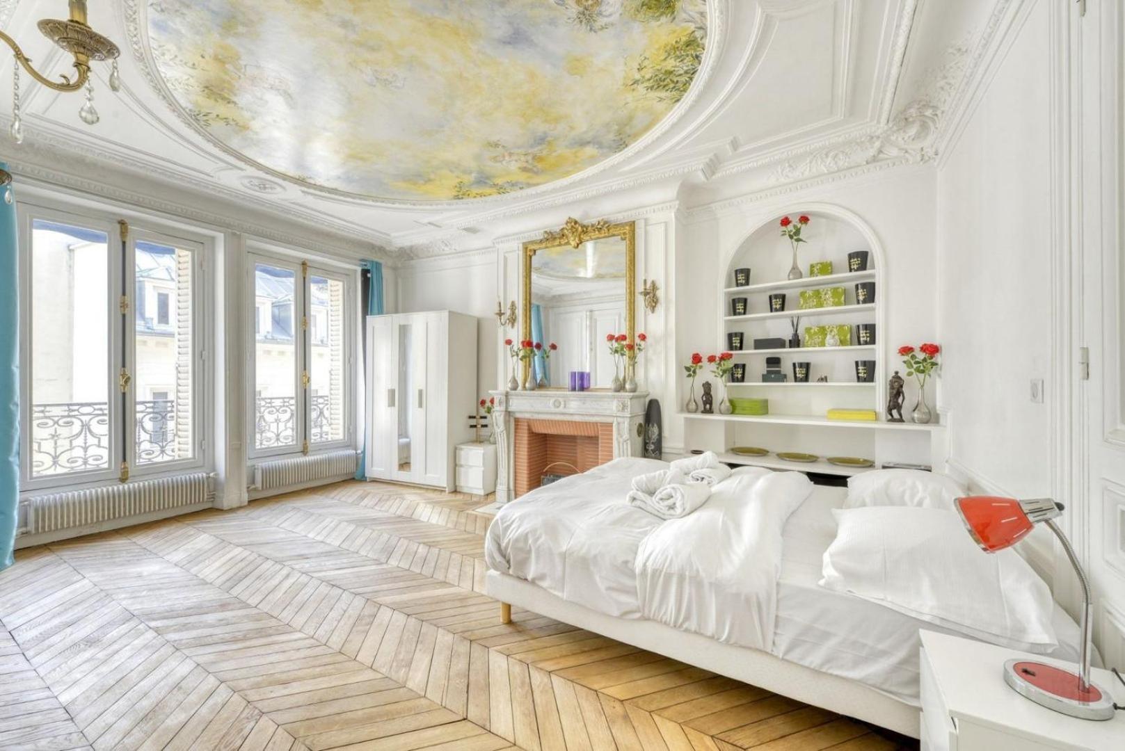Morningstar 8th Floor Elegance Paris